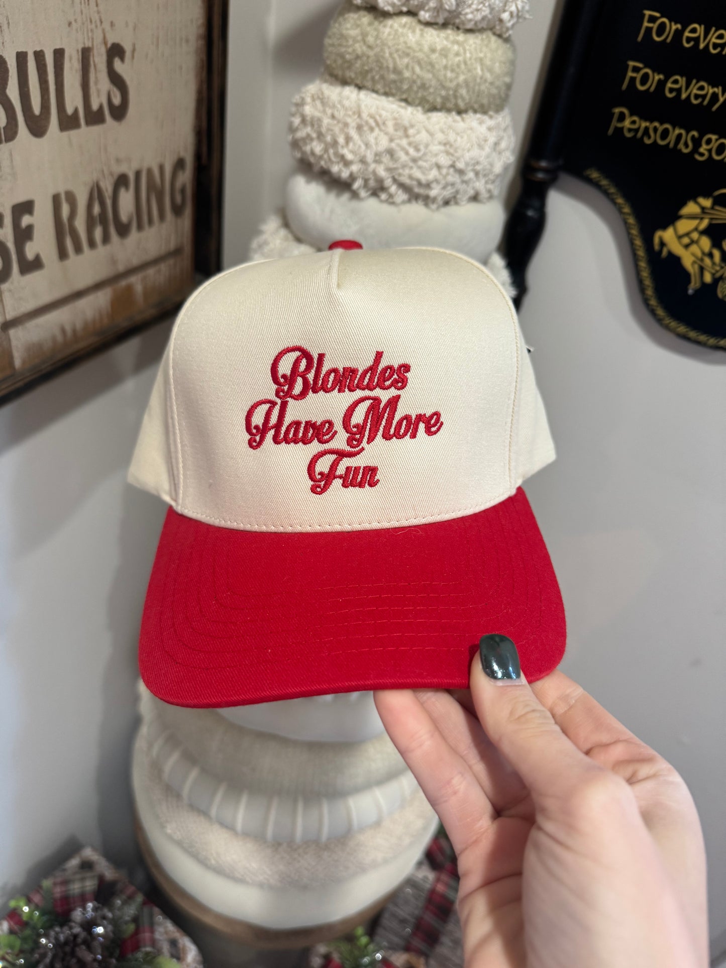 Trucker hat
