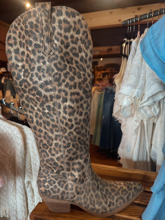 Leopard cowgirl boots