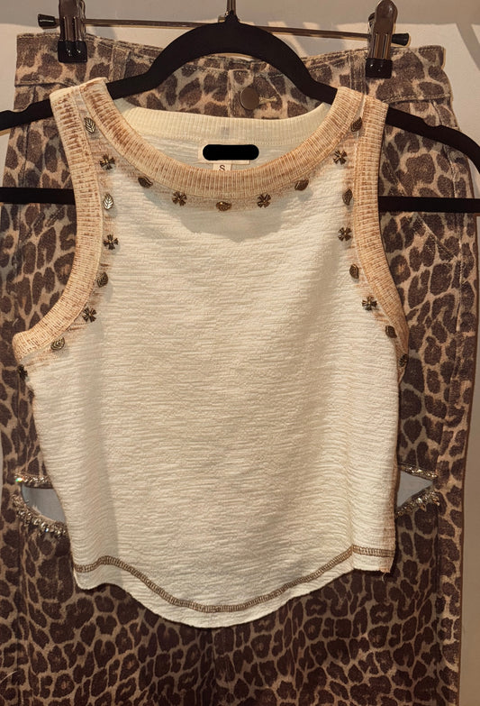 Stub textured tank