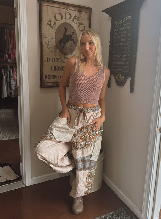 Paisley edge woven pants